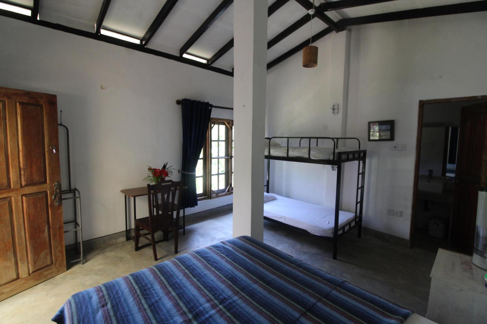 Bed and Breakfast Jungle Tide Канди Экстерьер фото